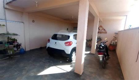 Casa à venda com 5 quartos em Retiro Santana, Itapetininga, SP