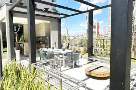 Studio com 28m², mobiliado e com móveis planejados na região do Sacomã em São Paulo - SP.