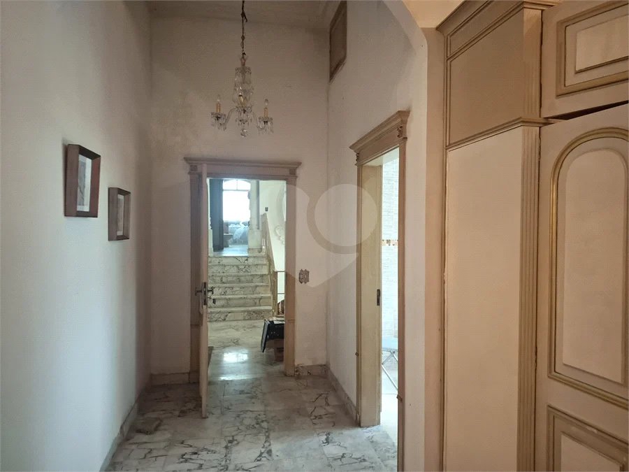 Sobrado à venda com 4 quartos, sendo 2 suítes, em Santana, São Paulo, SP