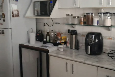Casa à venda com 4 quartos, sendo 1 suíte,  no condomínio Villas IV, São Paulo - SP