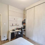Apartamento á venda de 108m2 no Cond. Edifício Silvia a 350 metros da estação do metro Ana Rosa (linha azul e verde).