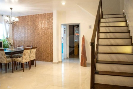 Casa à venda com 5 quartos, sendo 1 suíte, em Grajaú, Rio de Janeiro, RJ