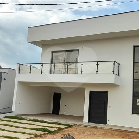 Casa à venda com 3 suítes no condomínio Central Parque, Salto - SP
