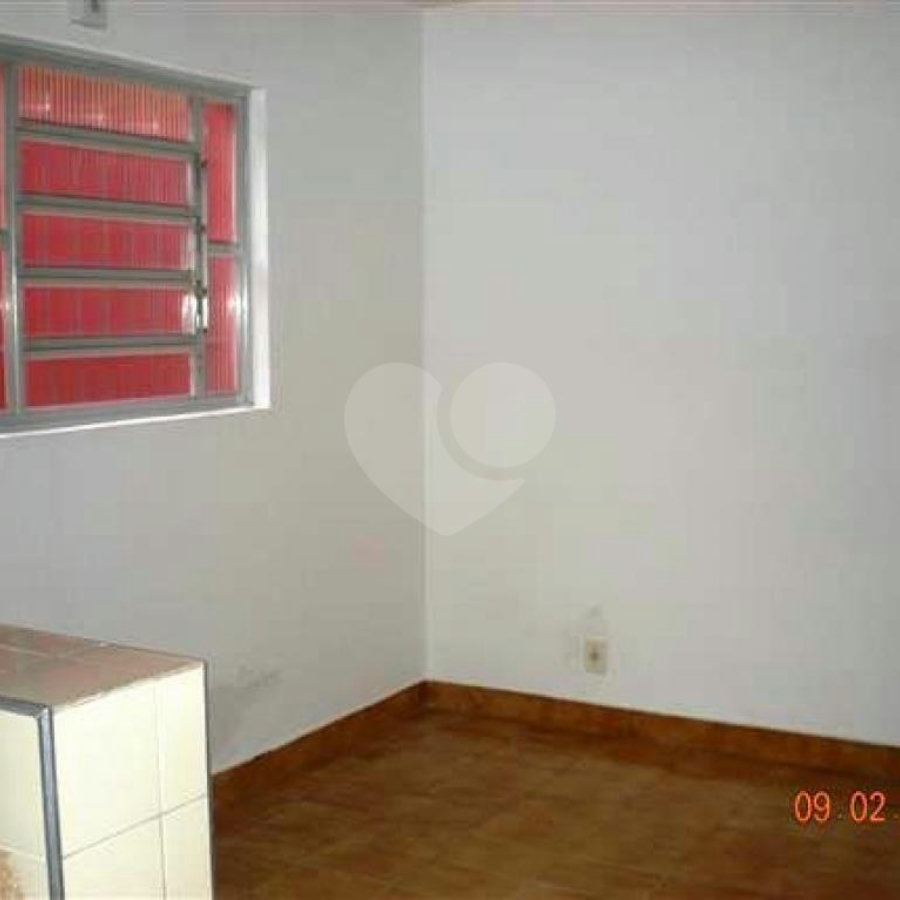 Sobrado à venda com 3 quartos, sendo 1 suíte, em Vila Nivi, São Paulo, SP