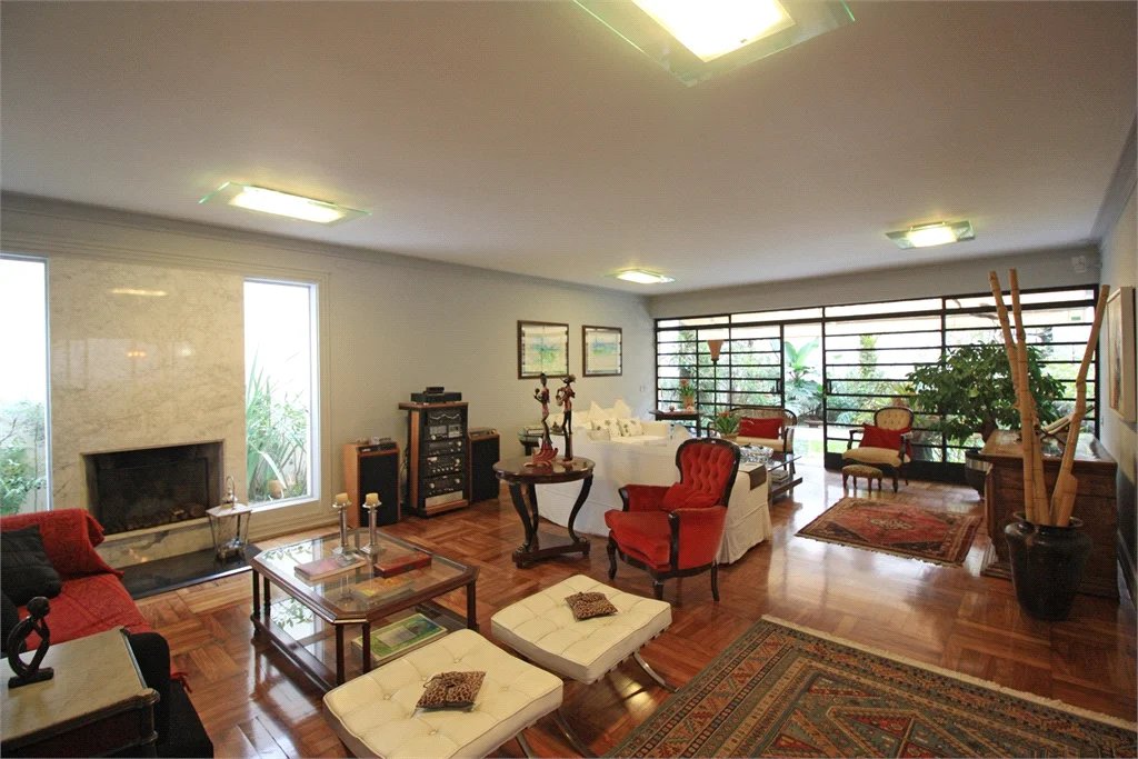 Sobrado à venda com 3 quartos, sendo 1 suíte, em Butantã, São Paulo, SP