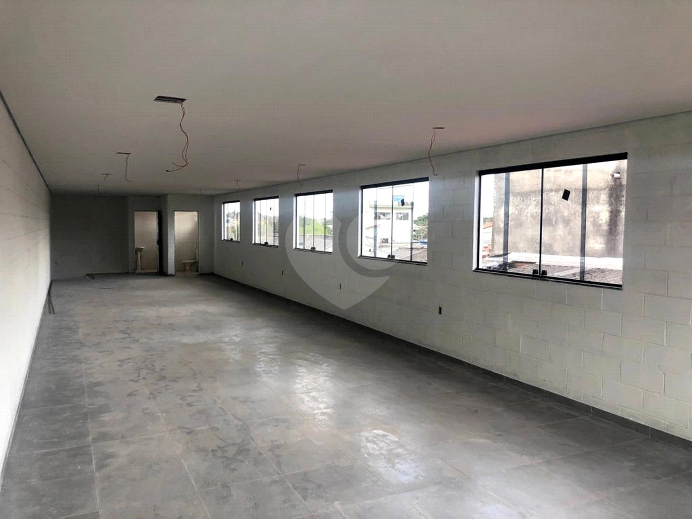 Salão Comercial para alugar em Vila Mogilar, Mogi das Cruzes, SP