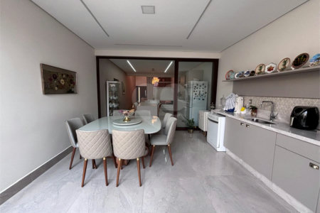 Casa à venda com 2 quartos, sendo 1 suíte, no condomínio Horizontes de Sorocaba, Sorocaba - SP