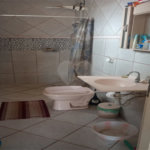 Sobrado à venda com 3 quartos, sendo 1 suíte, em Parque Residencial Maria Stella Faga, São Carlos, SP