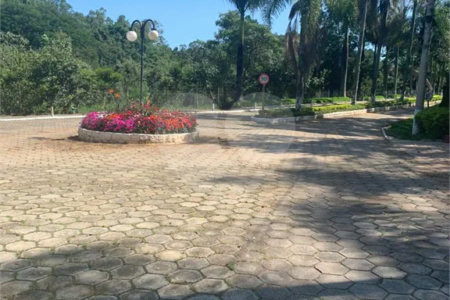 Casa à venda com 10 quartos, sendo 3 suítes, no condomínio Chácaras Campo Verde, Campo Limpo Paulista - SP