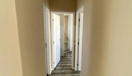 Apartamento à venda com 2 quartos, sendo 1 suíte,  em Quarta Parada, São Paulo, SP