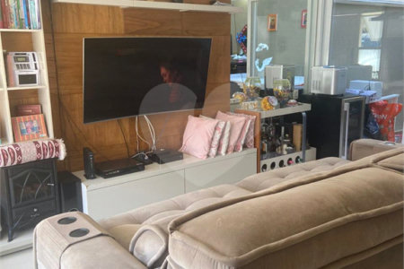 Casa à venda com 3 quartos, sendo 1 suíte,  no condomínio Vida, Mogi das Cruzes - SP