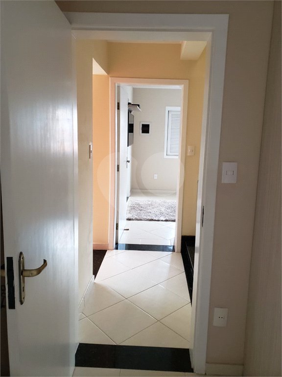 Casa à venda com 6 quartos, sendo 3 suítes, em Alto Ipiranga, Mogi das Cruzes, SP