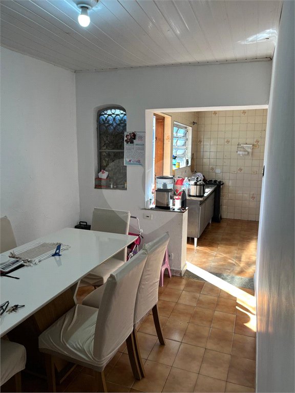 Sobrado à venda com 3 quartos, sendo 1 suíte, em Vila Gomes Cardim, São Paulo, SP