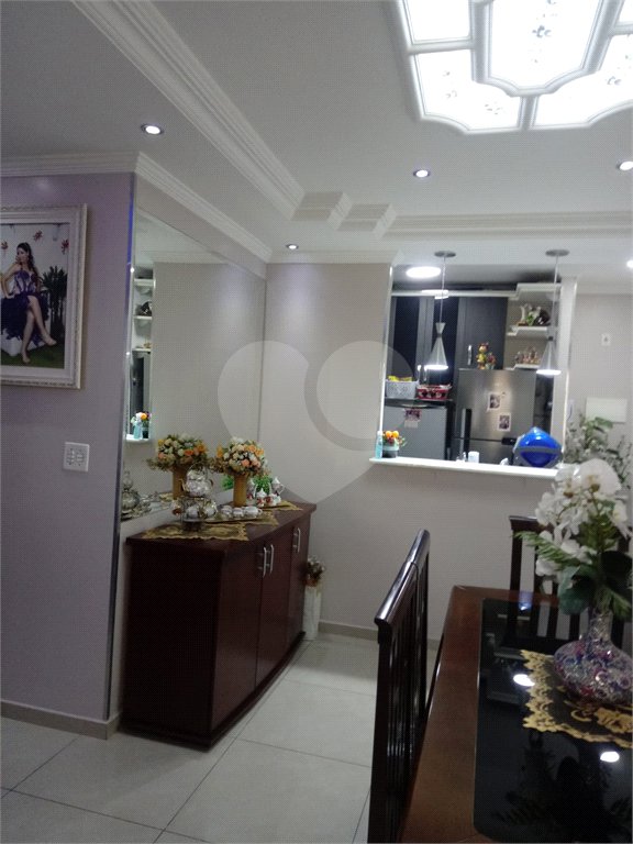 Apartamento à venda com 2 quartos em Vila Carrão, São Paulo, SP