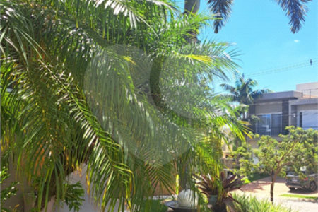 Casa à venda com 4 quartos, sendo 3 suítes,  no condomínio Res. Luzern, Campinas - SP