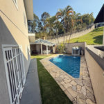 Casa à venda com 4 quartos, sendo 2 suítes,  no condomínio Arujá 5, Arujá - SP