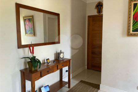 Casa à venda com 4 quartos, sendo 3 suítes, no condomínio Primavera, Salto - SP