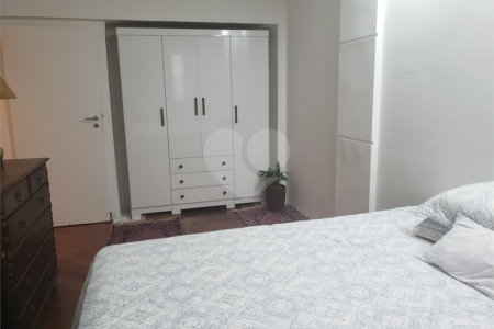 Apartamento à venda com 3 quartos, sendo 1 suíte, em Alto da Boa Vista, São Paulo, SP