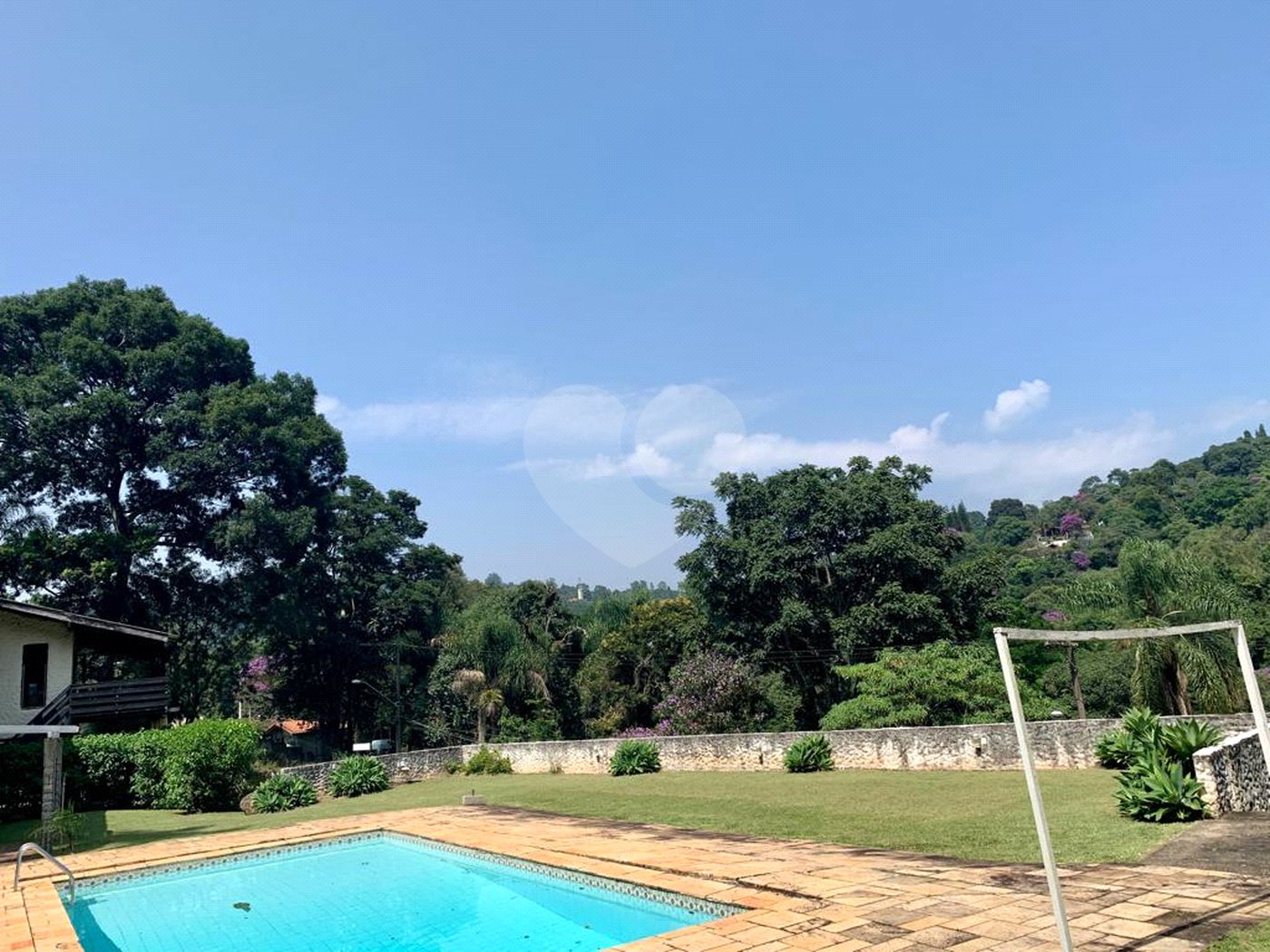 Casa Térrea à venda com 4 quartos, sendo 1 suíte, em Serra da Cantareira, Mairiporã, SP