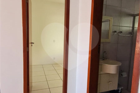 Casa à venda com 5 quartos em Ivoturucaia, Jundiaí, SP