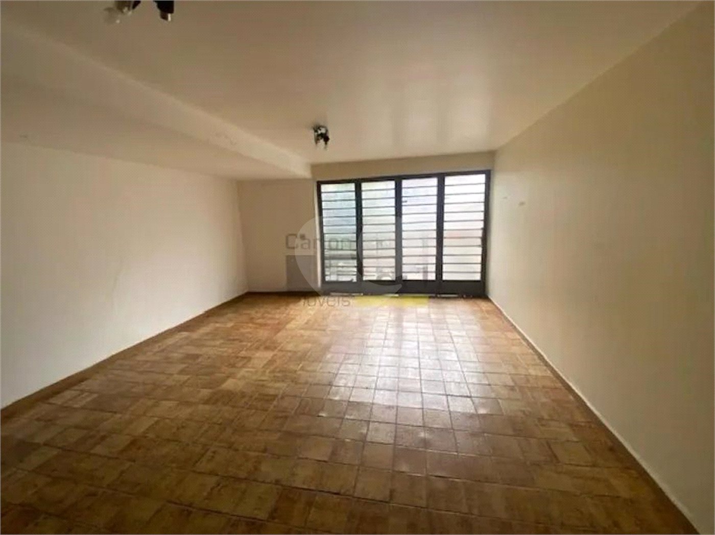 Sobrado à venda com 3 quartos, sendo 1 suíte, em Jardim França, São Paulo, SP