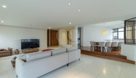 Apartamento à venda com 4 quartos, sendo 3 suítes,  em Campo Belo, São Paulo, SP