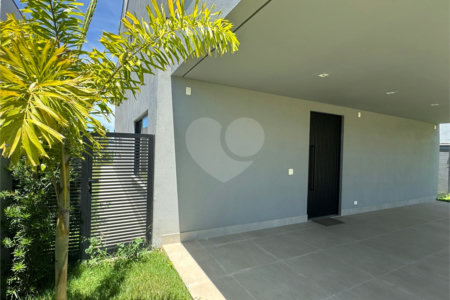 Casa à venda com 4 suítes no condomínio Villas do Golf, Itu - SP