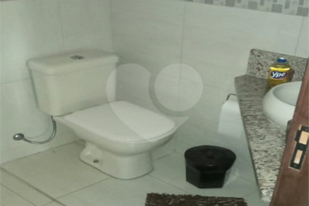 Chácara à venda com 3 quartos, sendo 2 suítes,  em Monterrey, Louveira, SP