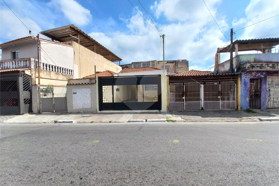 Casa Térrea à venda com 2 quartos em Vila Gustavo, São Paulo, SP