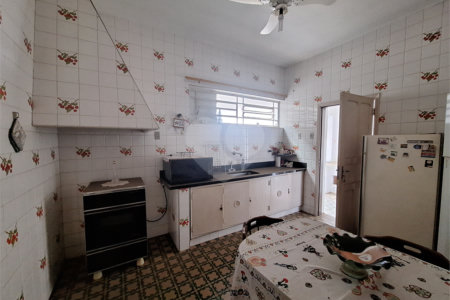Casa à venda com 3 quartos, sendo 1 suíte, no Centro, Vinhedo, SP