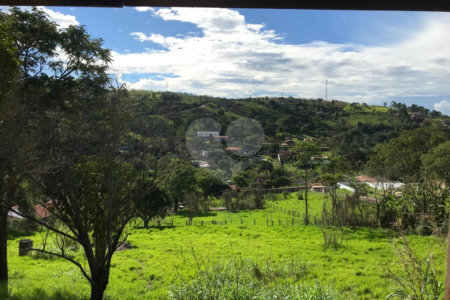 Terreno à venda em Jardim Estância Brasil, Atibaia, SP