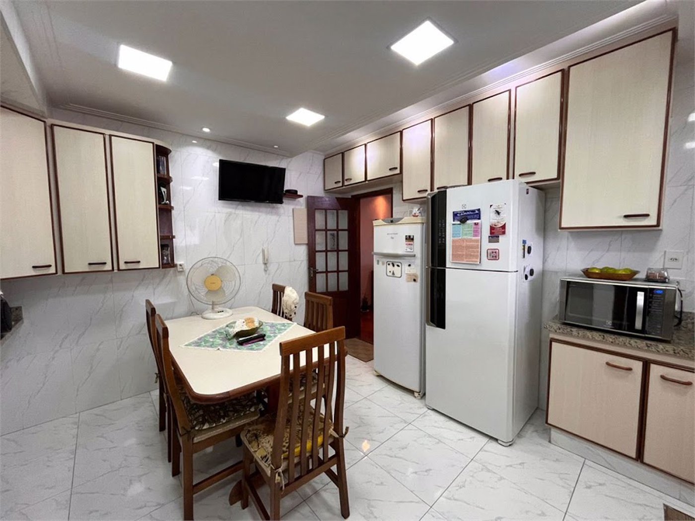 Apartamento à venda, 92 m² por R$ 690.000,00 - Campo Grande - Santos/SP