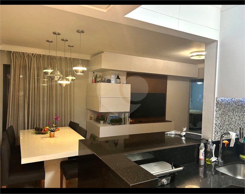 Apartamento à venda com 3 quartos, sendo 1 suíte, em Jardim Luanda, São Paulo, SP