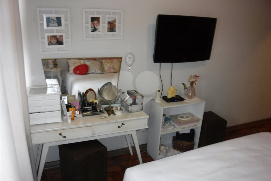 Apartamento à venda com 2 quartos, sendo 1 suíte, em Boqueirão, Santos, SP