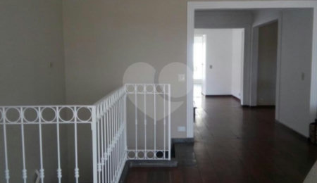 Casa à venda com 4 quartos, sendo 3 suítes,  em Jardim Leonor, São Paulo, SP
