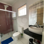 Casa à venda com 2 quartos, sendo 1 suíte, no Centro, Mairinque, SP