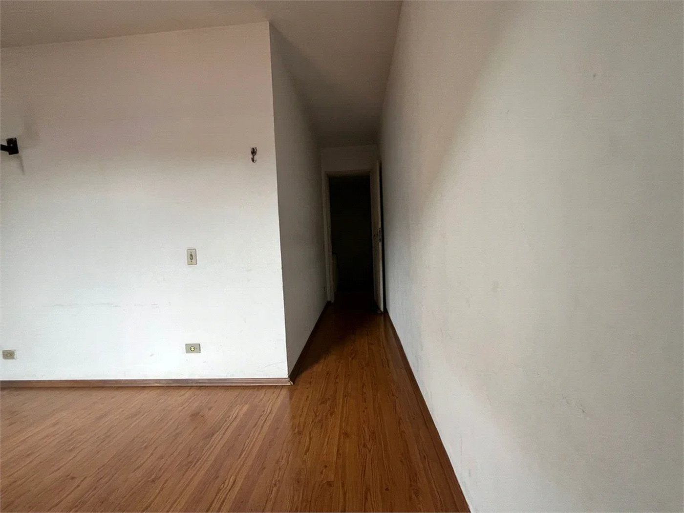 Sobrado à venda com 3 quartos, sendo 1 suíte, em Jardim Colombo, São Paulo, SP