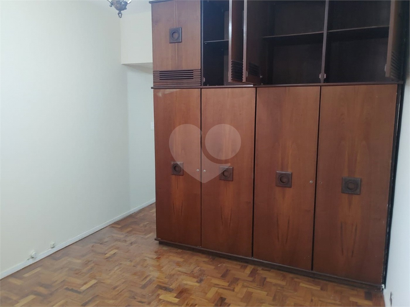 Apartamento à venda com 3 quartos, sendo 1 suíte, em Vila Mariana, São Paulo, SP
