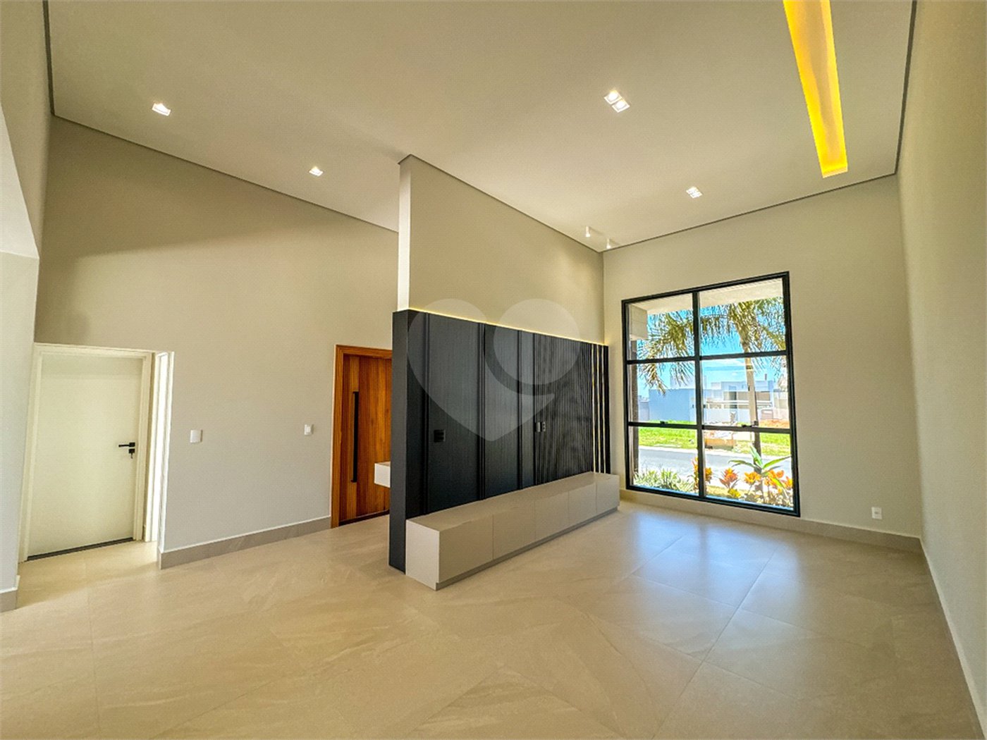 Casa à venda com 3 suítes no condomínio Jardim Residencial Dona Maria Candida, Indaiatuba - SP