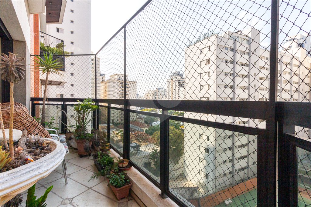 Apartamento à venda com 4 quartos, sendo 2 suítes, em Perdizes, São Paulo, SP