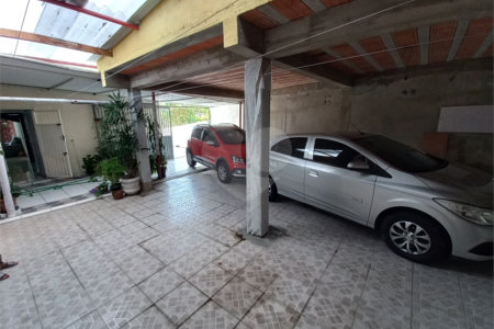 Casa Térrea à venda com 3 quartos em Jardim das Palmas, São Paulo, SP