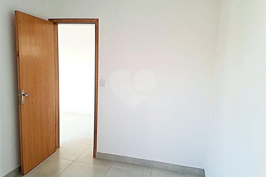 Apartamento à venda com 1 suíte em Vila Guilherme, São Paulo, SP