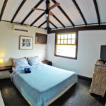 Casa à venda com 8 quartos, sendo 4 suítes, em Alto de Búzios, Armação dos Búzios, RJ