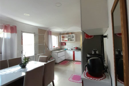 Casa Térrea à venda com 3 quartos em Recanto Feliz, Suzano, SP