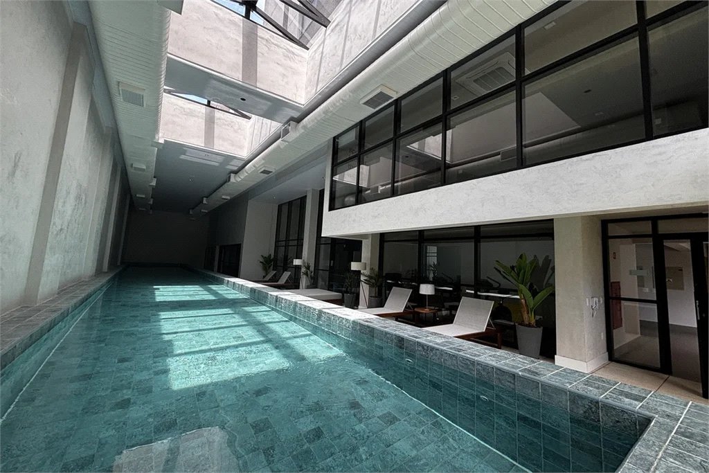 Apartamento à venda com 3 suítes em Vila Romana, São Paulo, SP