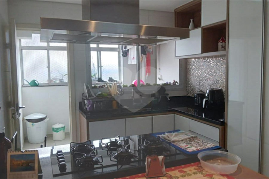 Apartamento à venda com 3 quartos, sendo 1 suíte, em Parque Novo Mundo, São Paulo, SP