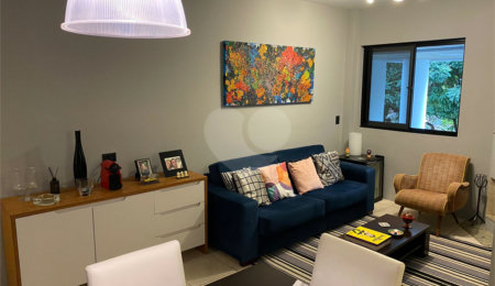 Apartamento à venda com 3 quartos, sendo 1 suíte,  em Vila Andrade, São Paulo, SP