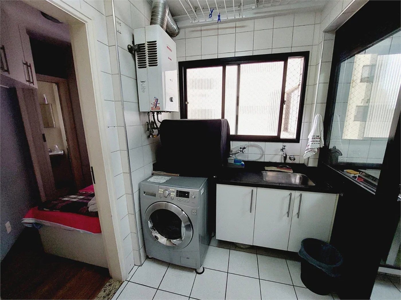 Apartamento à venda com 3 quartos, sendo 1 suíte,  em Alto da Lapa, São Paulo, SP