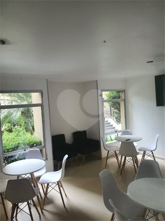 Apartamento à venda com 2 quartos em Vila das Belezas, São Paulo, SP