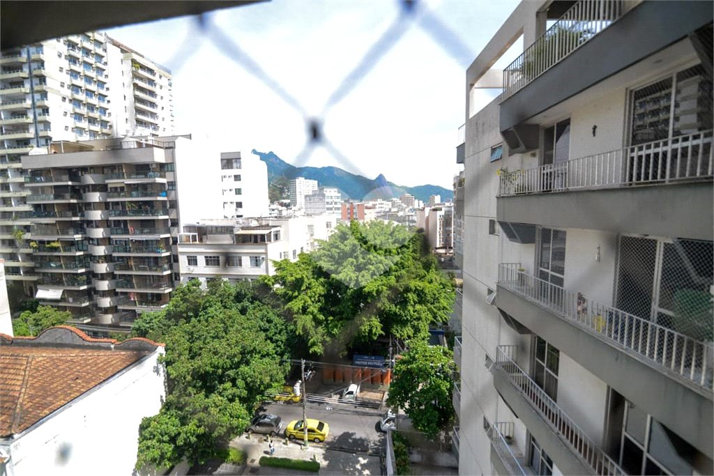 Apartamento à venda com 4 quartos, sendo 1 suíte, em Tijuca, Rio de Janeiro, RJ